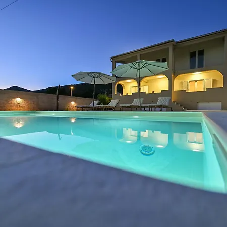 Mendula Country Suite Βίλα
