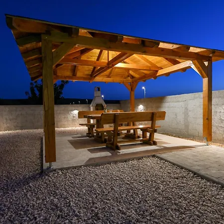 Mendula Country Suite Βίλα Vrana (Zadar)
