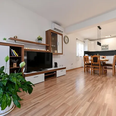 Mendula Country Suite *